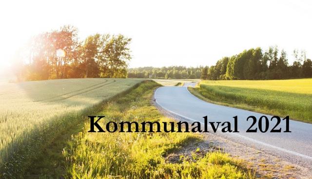 En symbolisk bild av en väg med texten Kommunalval 2021